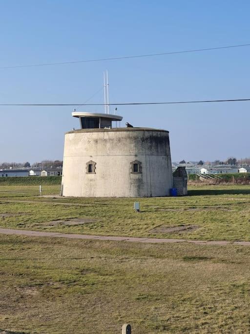 Awave From It All - Escape The City Life Jaywick Sands 외부 사진